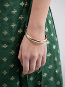 Beau & Ro Bracelet Charleston Engraved Bangle