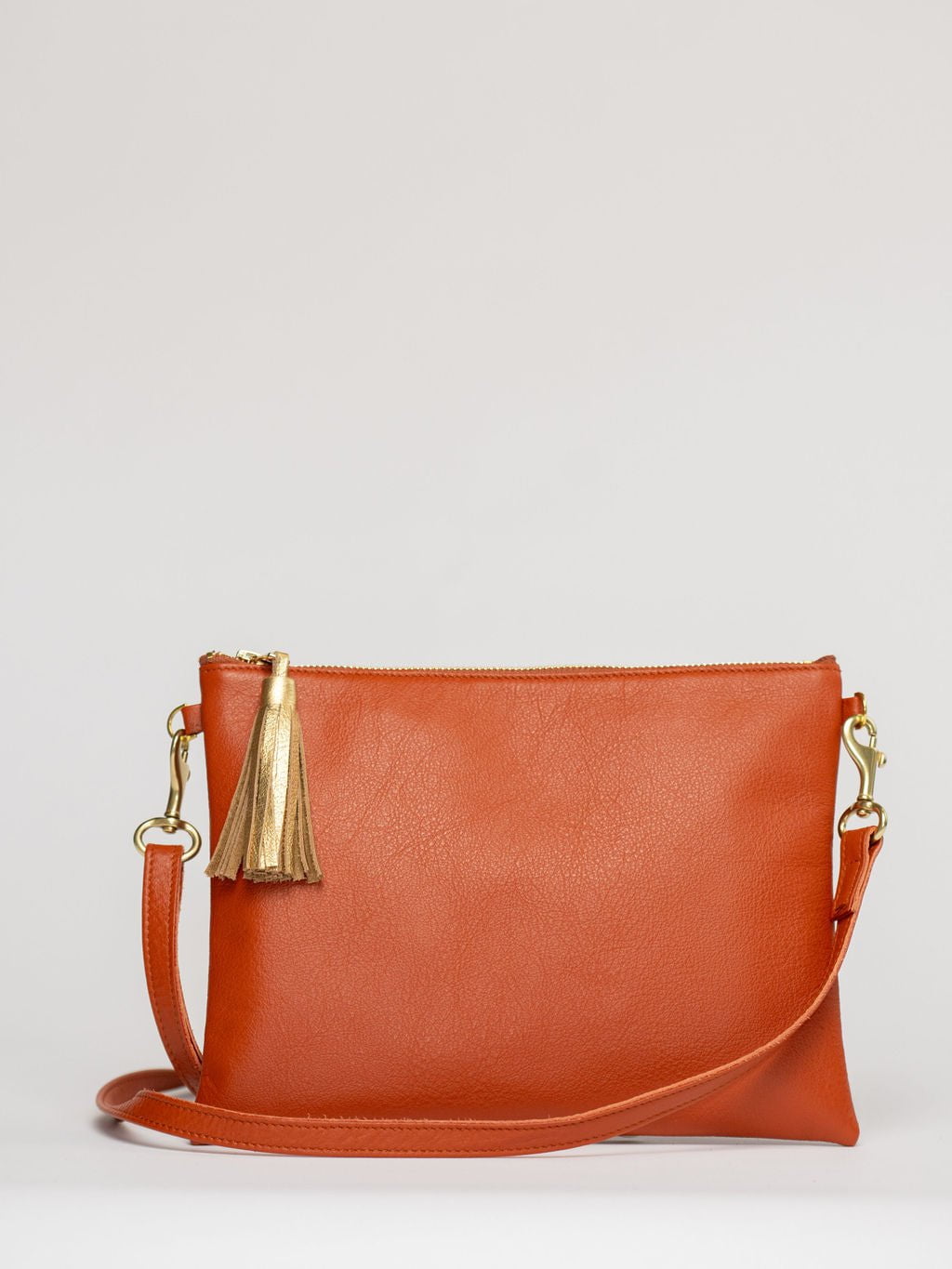 The Sconset Clutch Crossbody Bag Spice Beau Ro