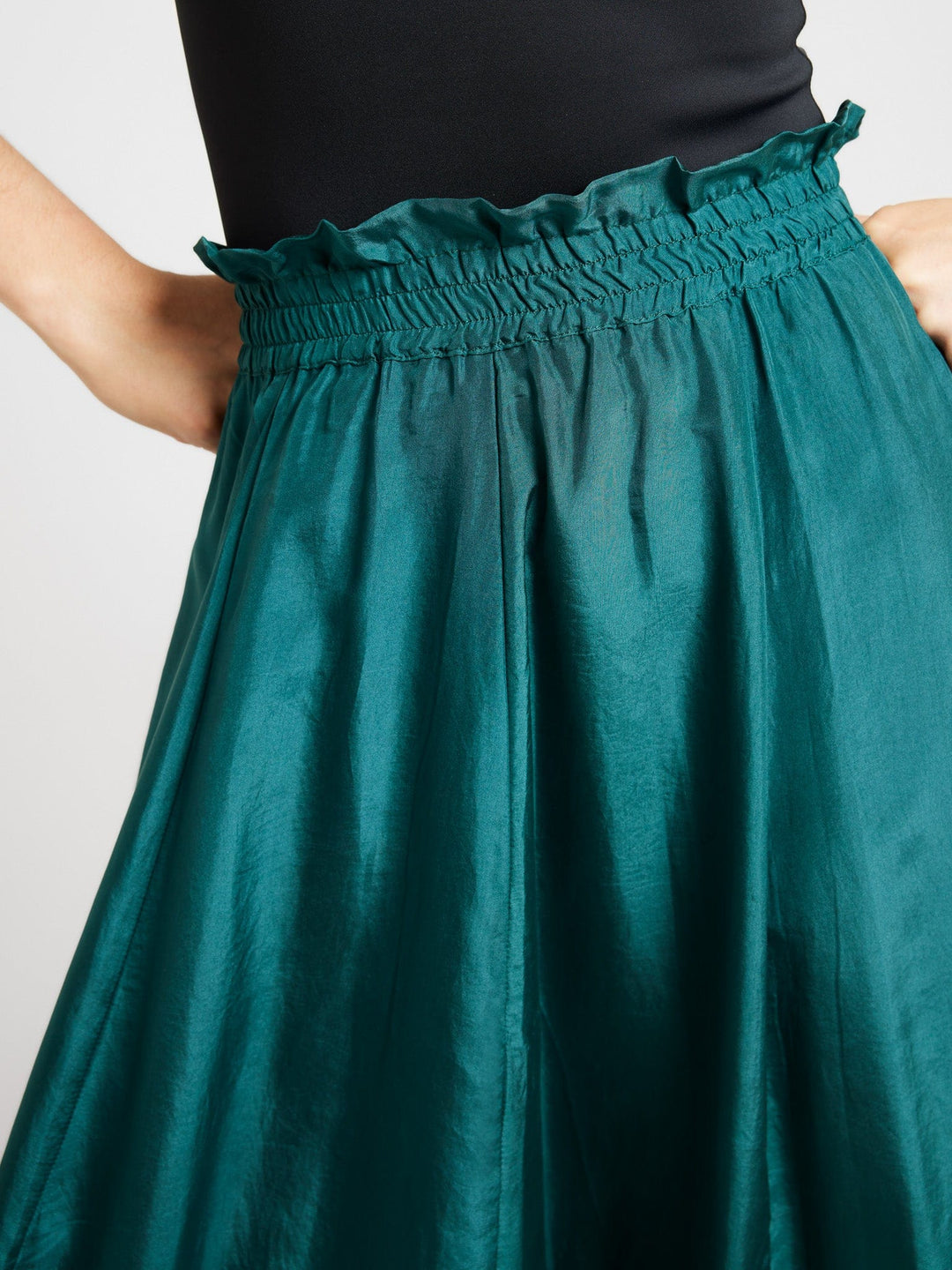 Mille Top Rosalita Skirt in Emerald Silk