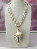 Conch Pearl Necklace