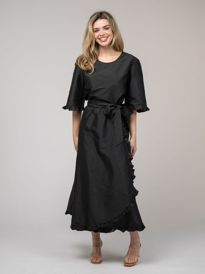 The Waverly Skirt | Black Taffeta