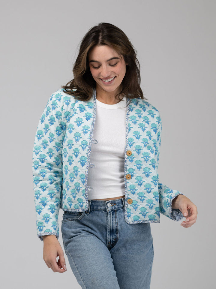 Quilted Cropped Jacket in White / Aqua