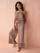 Callie Pant in Nari Cacao