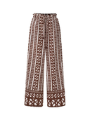 Callie Pant in Nari Cacao