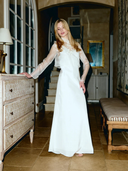 Juliet Chaquet in Blanche