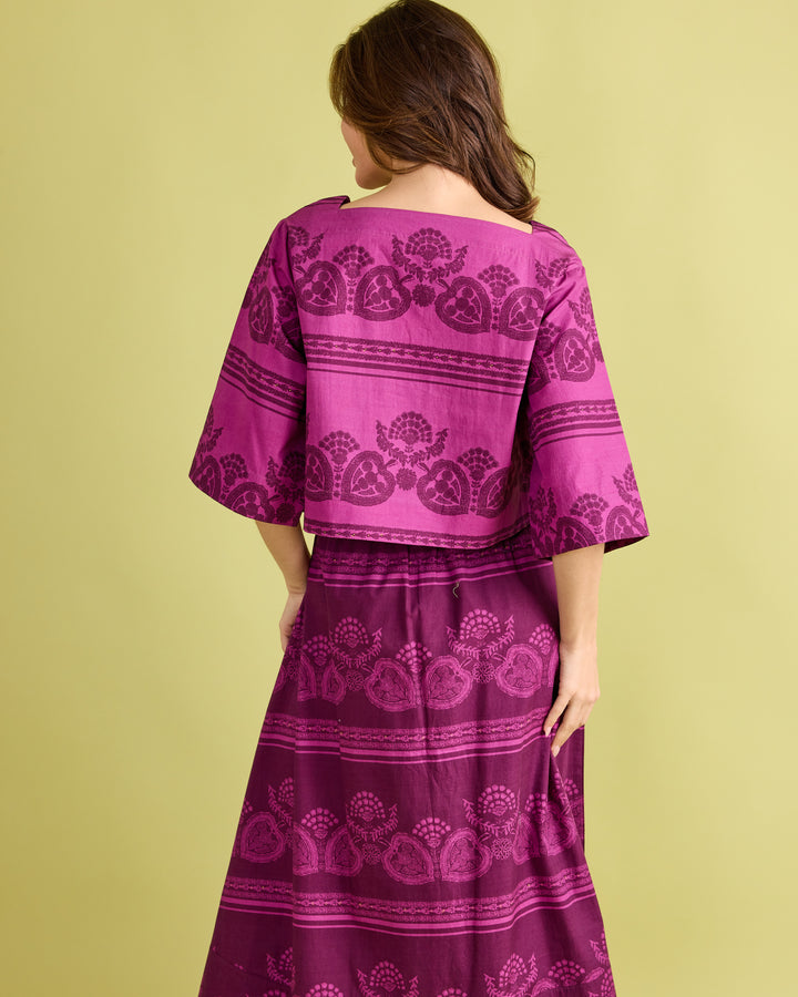 Angie Top in Garden Motif