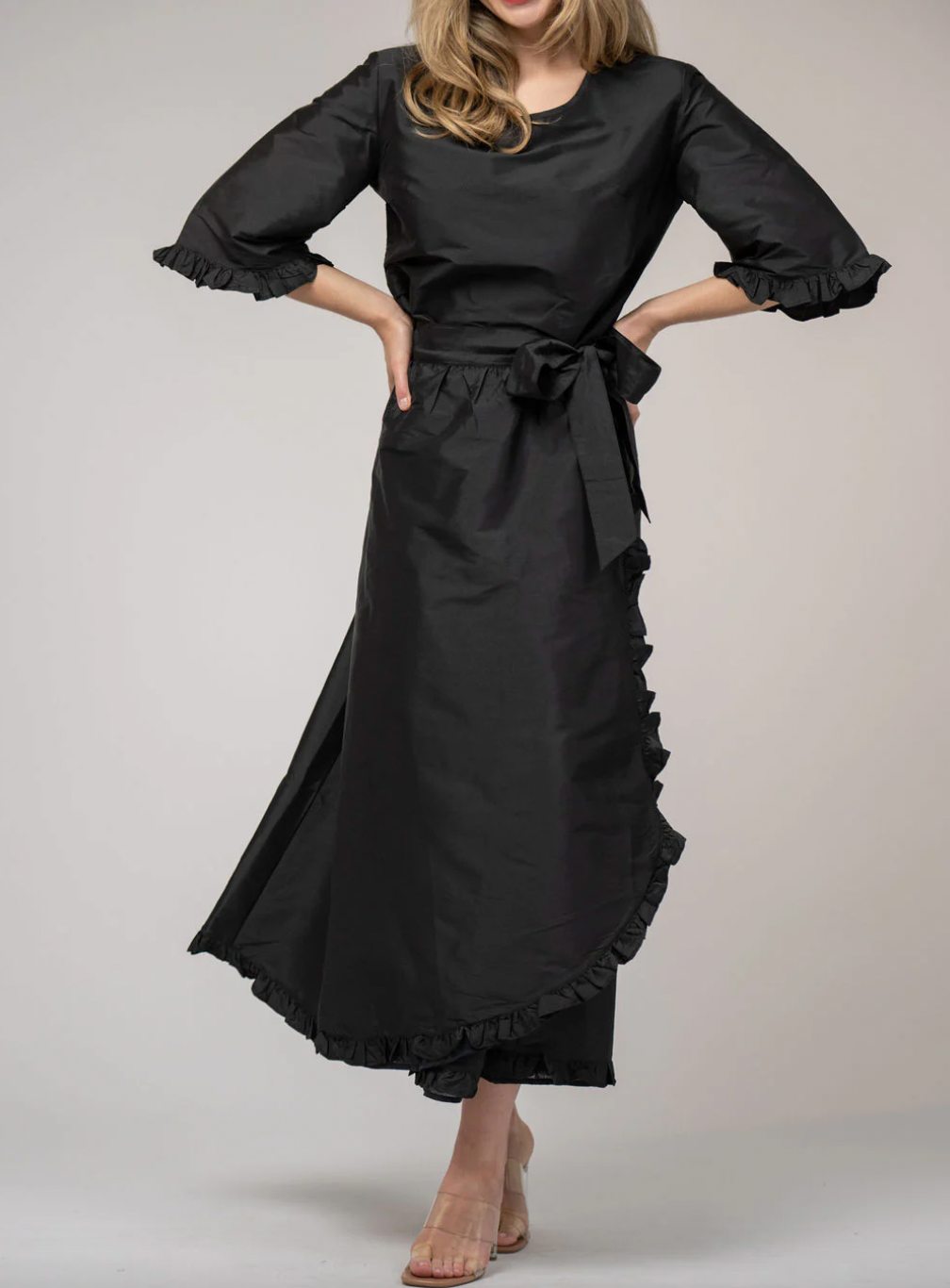 SAMPLE | The Waverly Skirt | Black Taffeta | Small