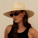 Artesano Hat Peoni-Wide Brim Hat in Natural