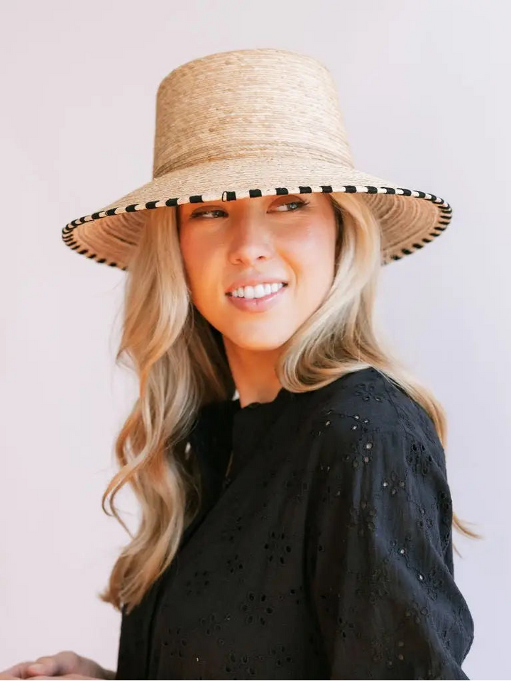 Jakeline Bucket Hat