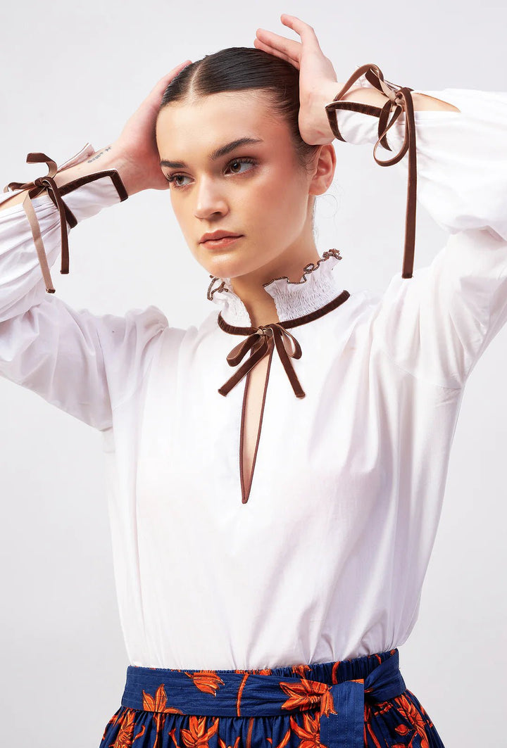 Beyond by Vera Top Jill Top in White & Brown