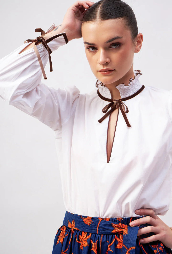 Beyond by Vera Top Jill Top in White & Brown