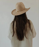 Gigi Pip Hat Natural Linny Gus Crown