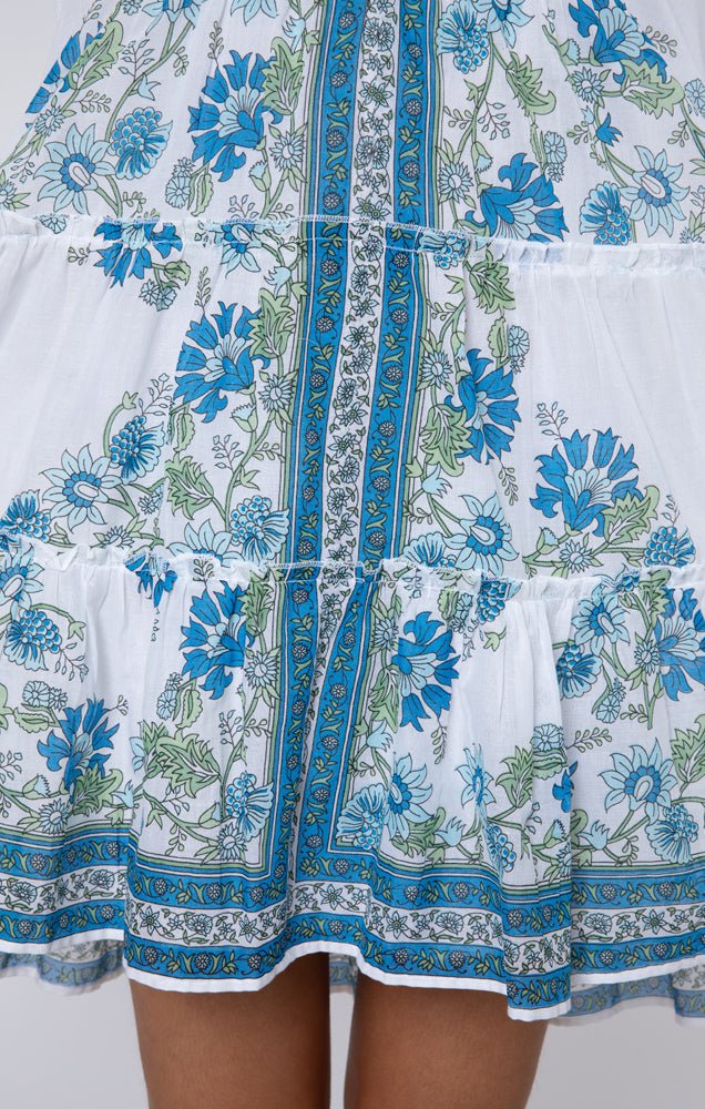 Juliet Dunn Dress White / Blue / Aqua Flared Sleeve Dress w/ Rose Border Print