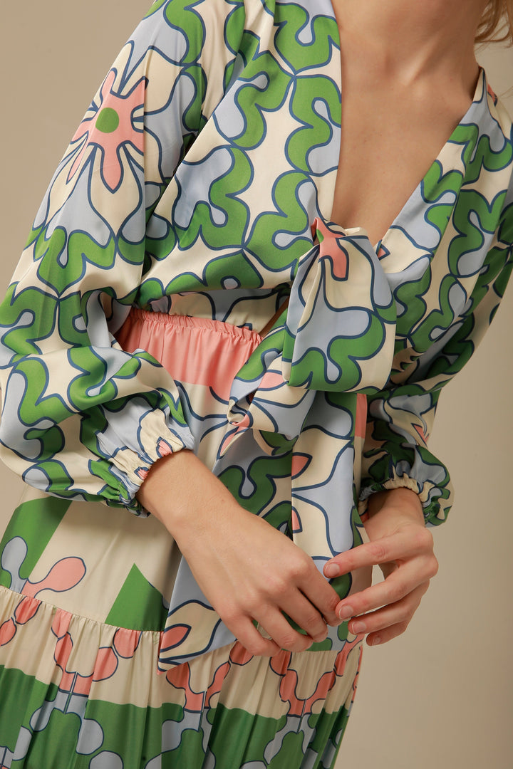 Lavi Dress Eva Dress in Multi Floral