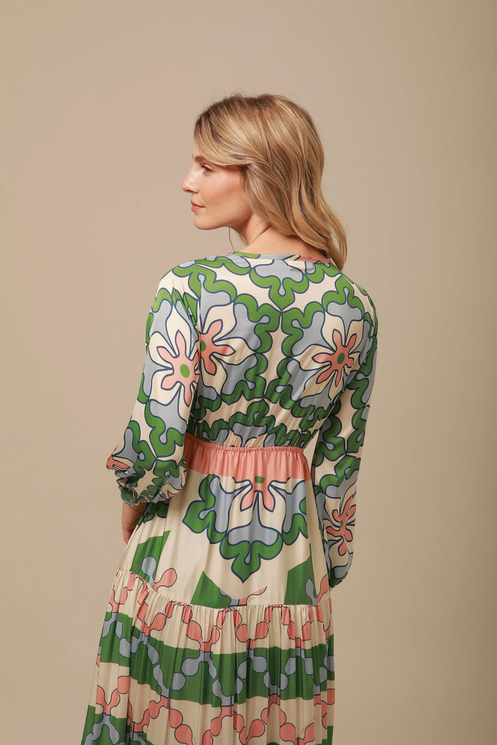 Lavi Dress Eva Dress in Multi Floral