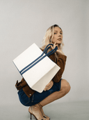 Mesch Tote Sally Canvas Tote in Blue