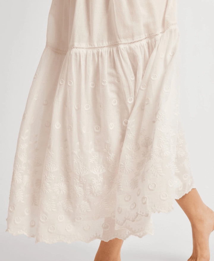 Mille Top Betty Skirt in White Petal Embroidery