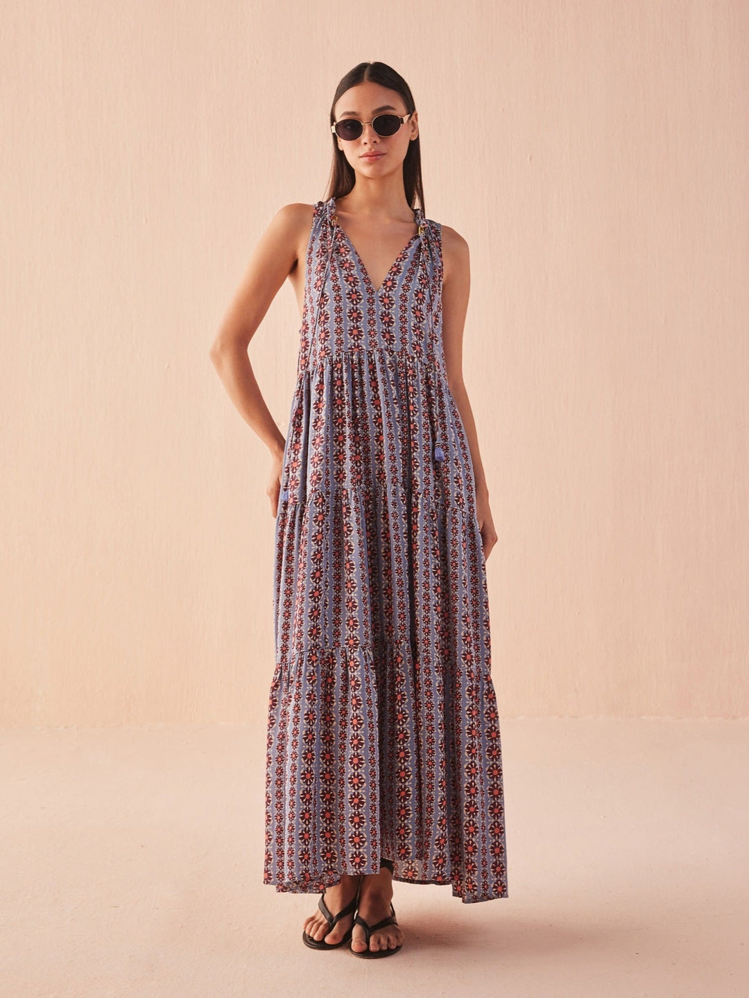 Omika Dress Paola Maxi in Omari Hibiscus