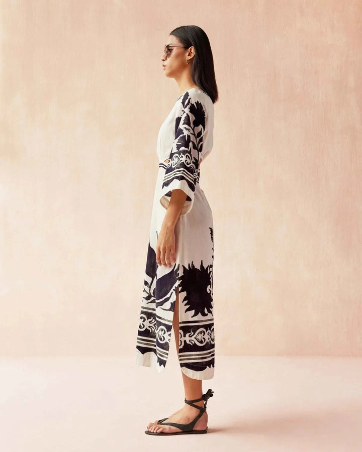 Omika Dress Payton Midi in Delfina Caviar