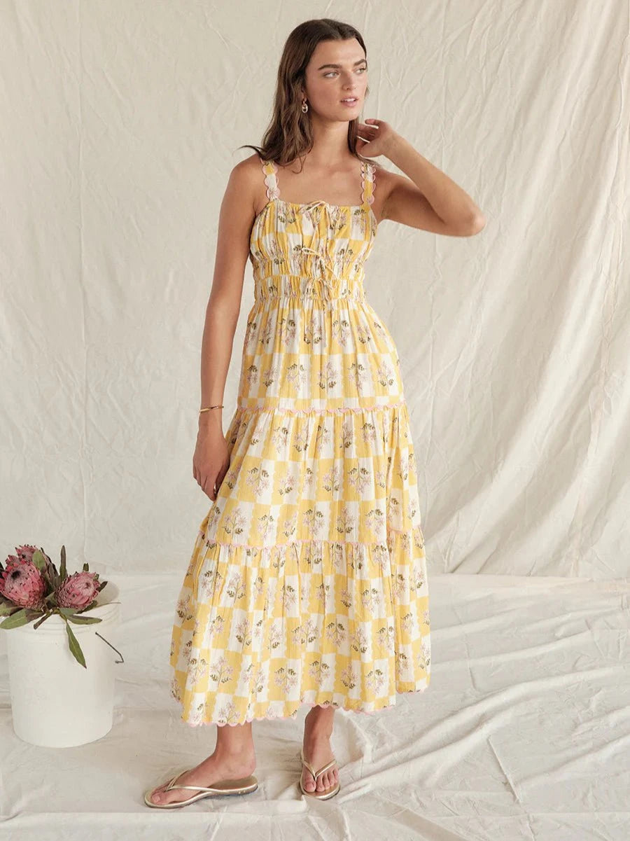 Saylor Dress Zarina Dress in Scallop Floral Block Print