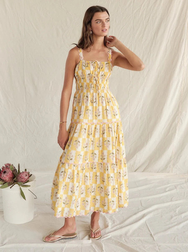 Saylor Dress Zarina Dress in Scallop Floral Block Print