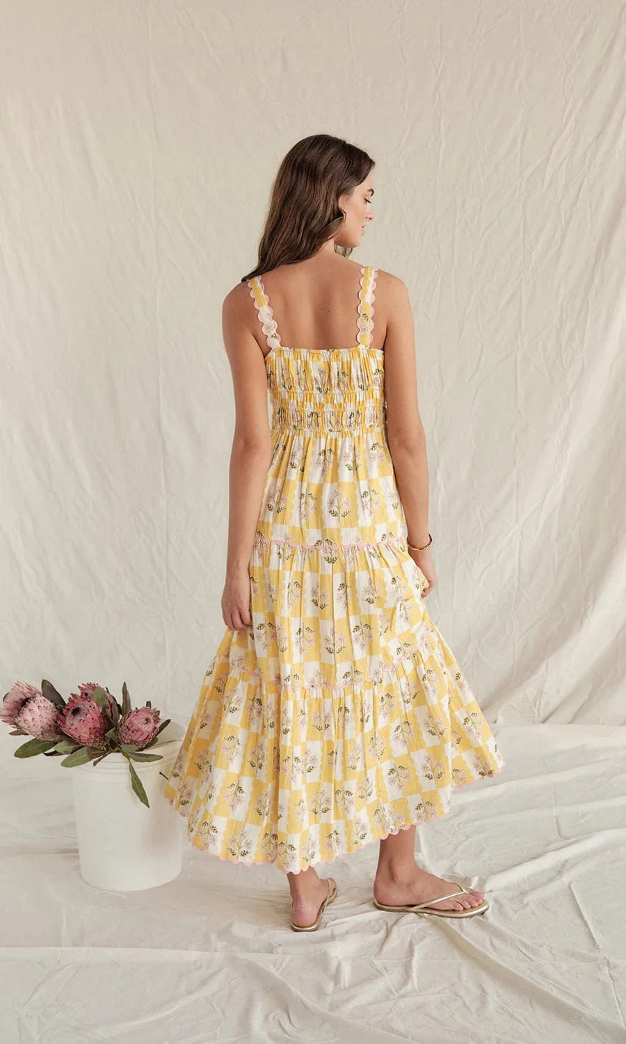 Saylor Dress Zarina Dress in Scallop Floral Block Print